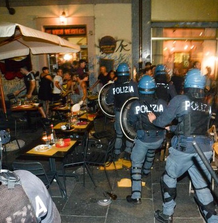 Torino, proteste contro divieti movida 