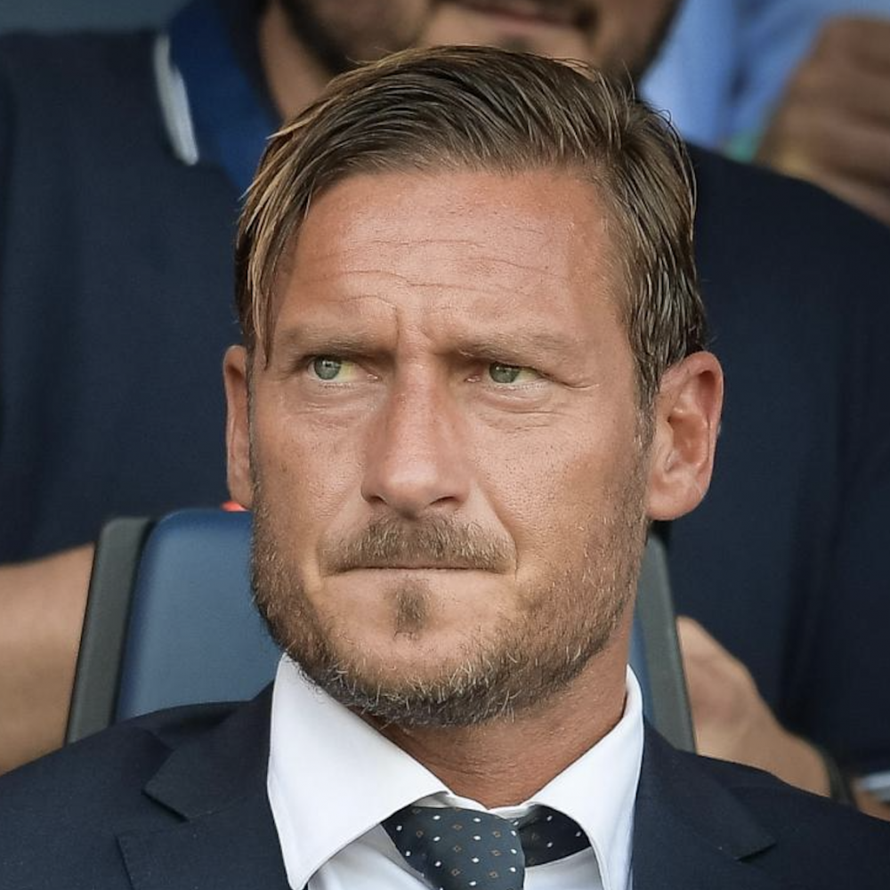 Totti, la Juventus è fuori concorso, le altre inseguono