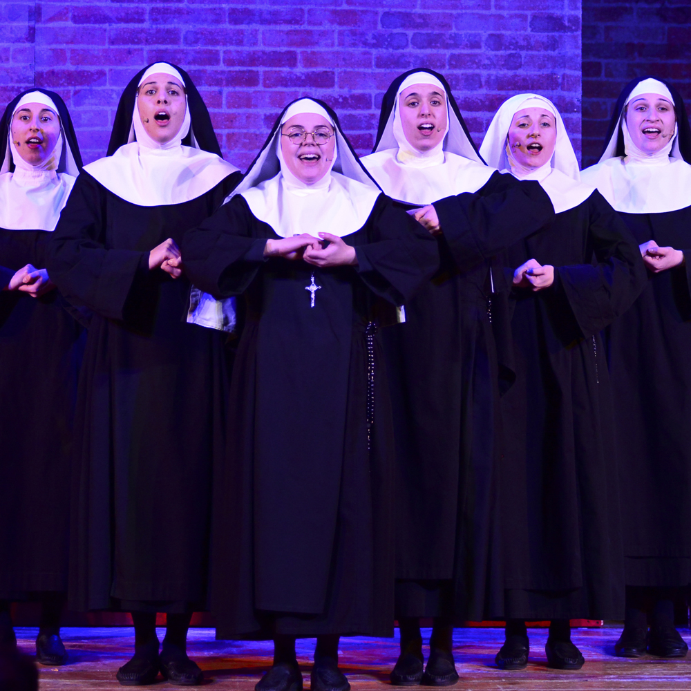 Tutti pazzi per le suore di "Nunsense-Le amiche di Maria"