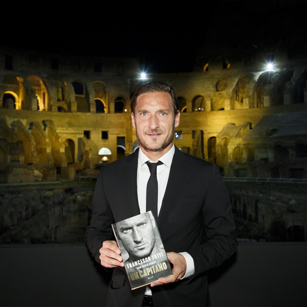 Un Capitano, Francesco Totti si confessa in un libro