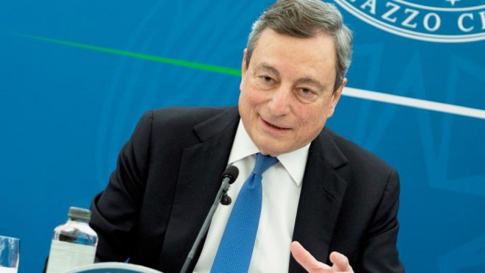 Governo, domani il Cdm sui rincari e sulle riaperture: i partiti sono in pressing sul premier Draghi