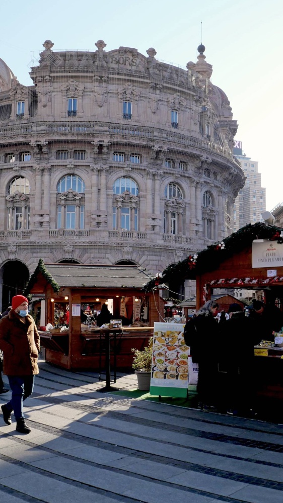 200.000 euro di gioielli sottratti ai principi Orsini a Genova, tra essi antichi monili di famiglia