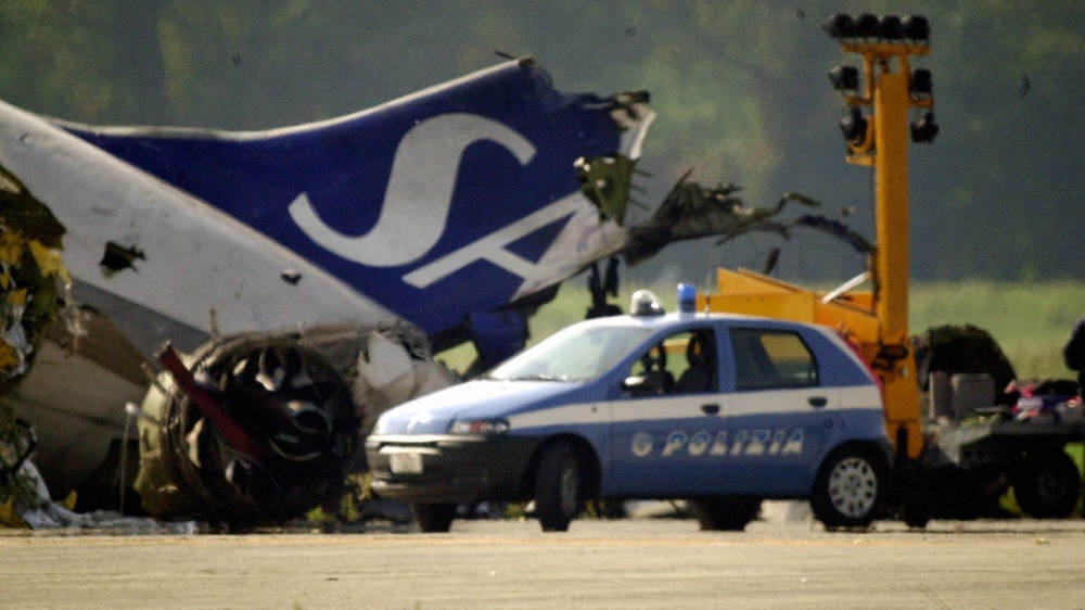 23 anni fa la strage di Linate, in uno scontro in pista tra due aerei morirono 118 persone