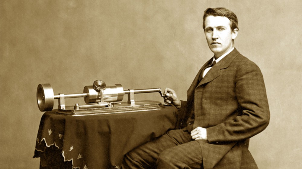 29 dicembre 1891, Thomas Edison brevetta la radio aggiudicandosi un rivoluzionario primato destinato a cambiare indelebilmente le sorti del mondo