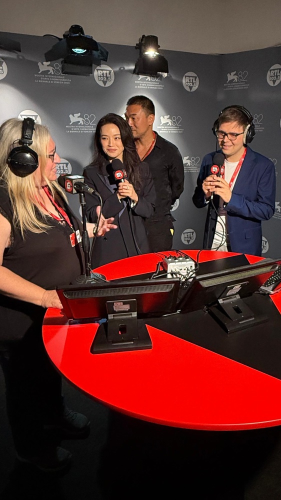 82. Mostra del Cinema di Venezia: Shu Qi presenta “Nühai (Girl)” a RTL 102.5