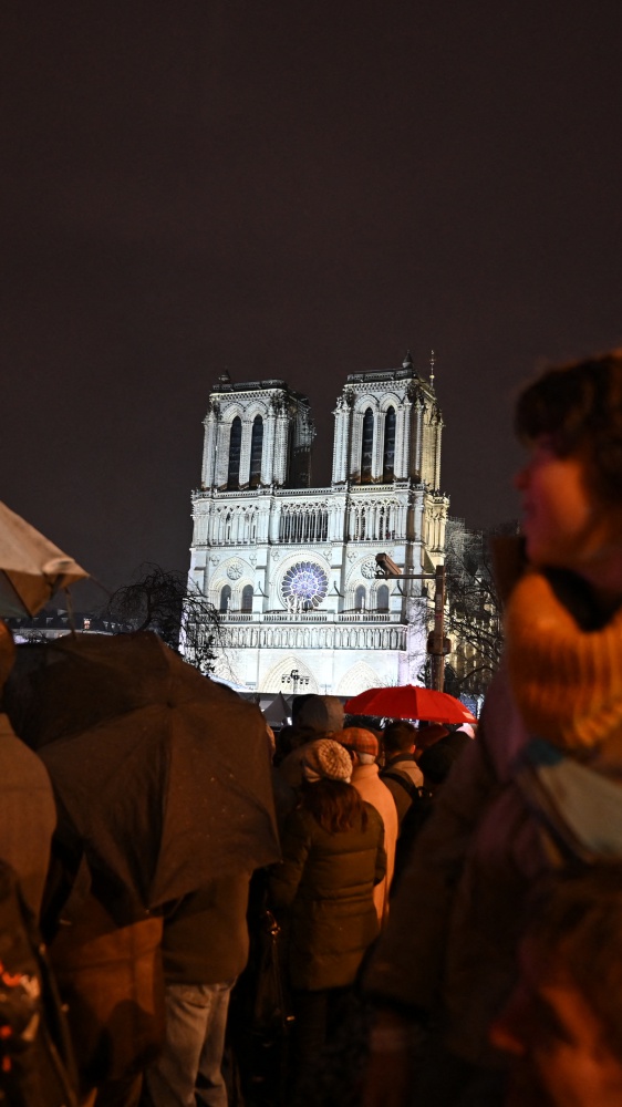 A cinque anni dall'incendio è stata riaperta la cattedrale di Notre Dame a Parigi