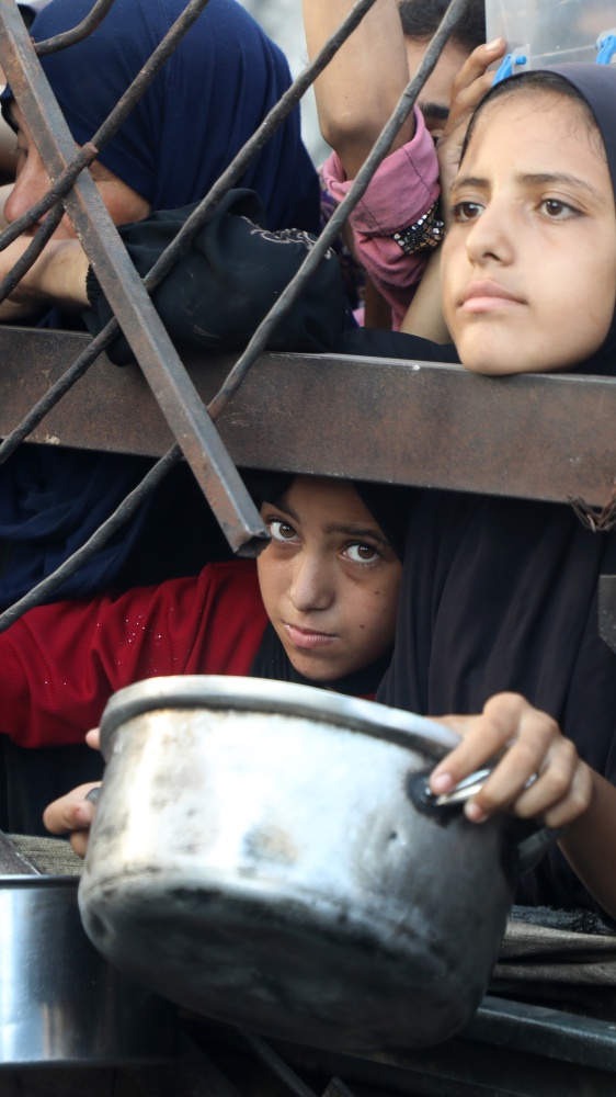 A Gaza si continua a morire, l'Onu denuncia: quasi mille morti in sei settimane alle file per gli aiuti