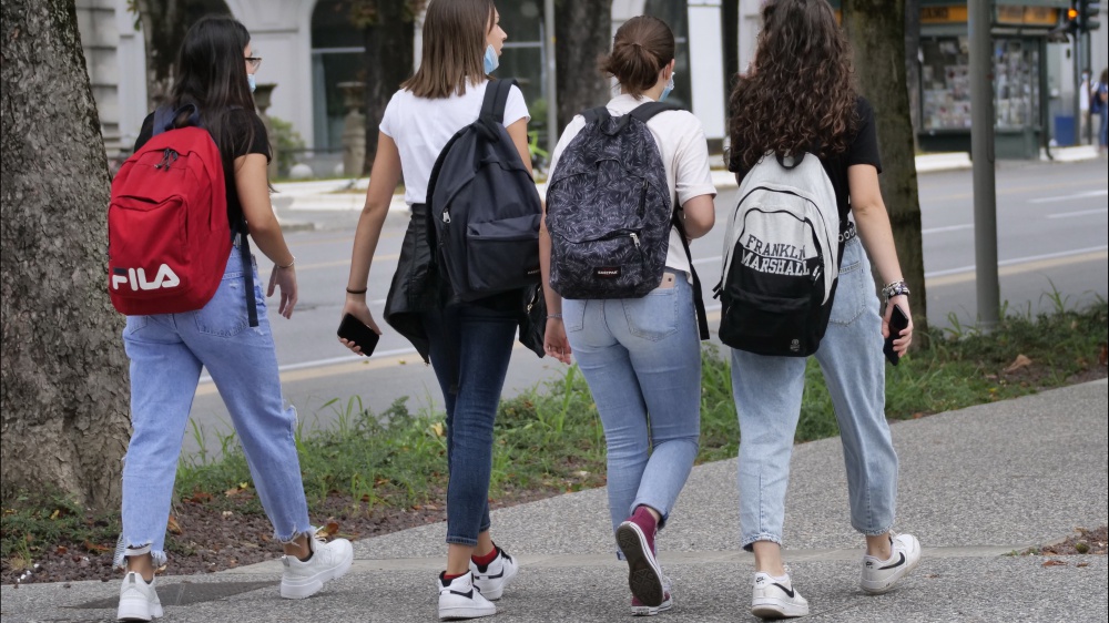 È la settimana del rientro a scuola per la maggior parte degli studenti, tante le novità, anche l'AI