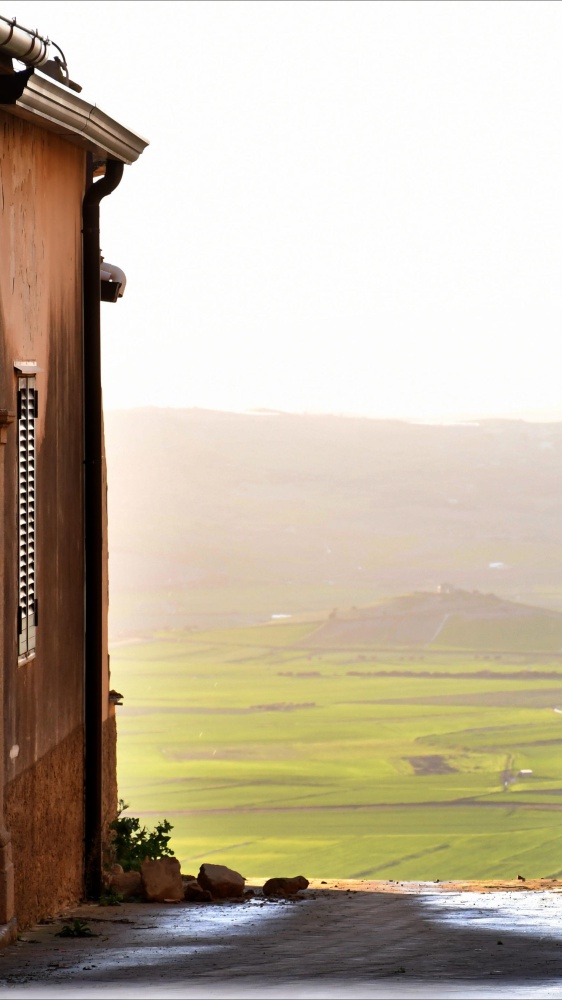 A Niscemi oggi riaprono le scuole. Equipe di psicologi per gli studenti, ma anche per le famiglie e il personale scolastico