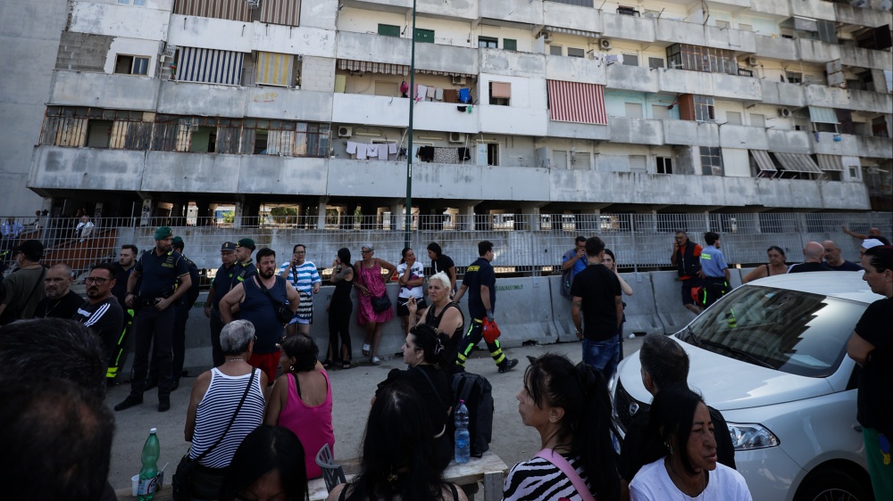 A Scampia si conta una terza vittima nel crollo delle Vele