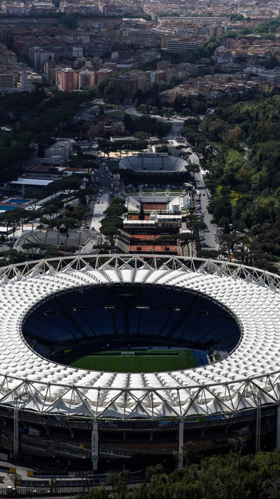 Accordo in prefettura: il derby Roma-Lazio si giocherà domenica 17 maggio alle ore 12