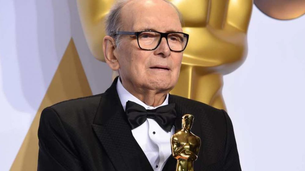 Addio a Ennio Morricone, il compositore premio Oscar