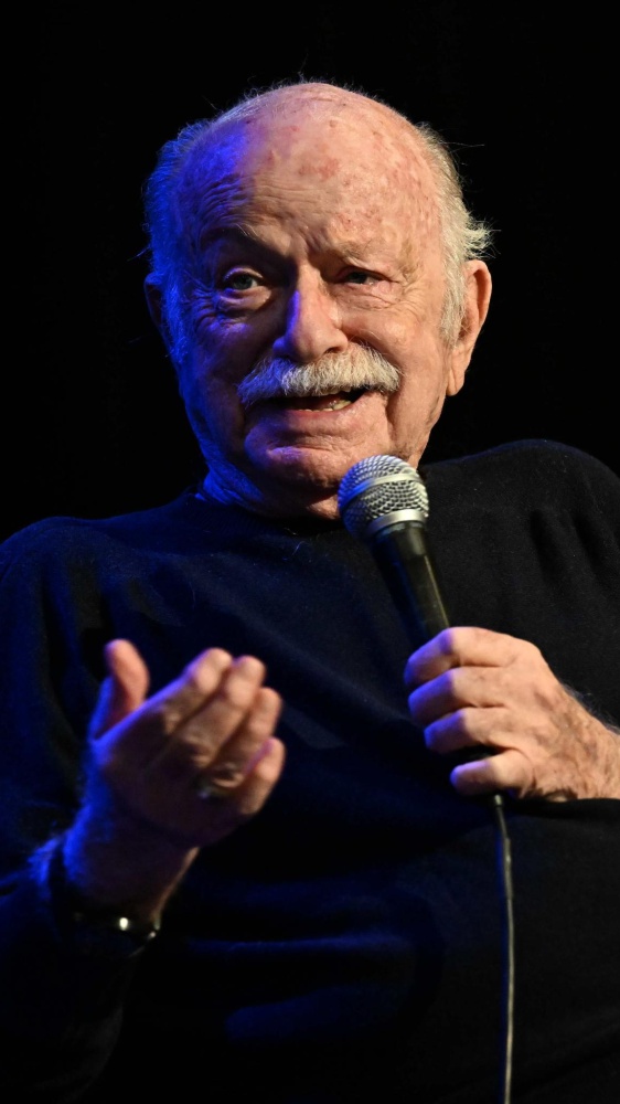 Addio a Gino Paoli, icona della canzone d’autore tra poesia e tormento