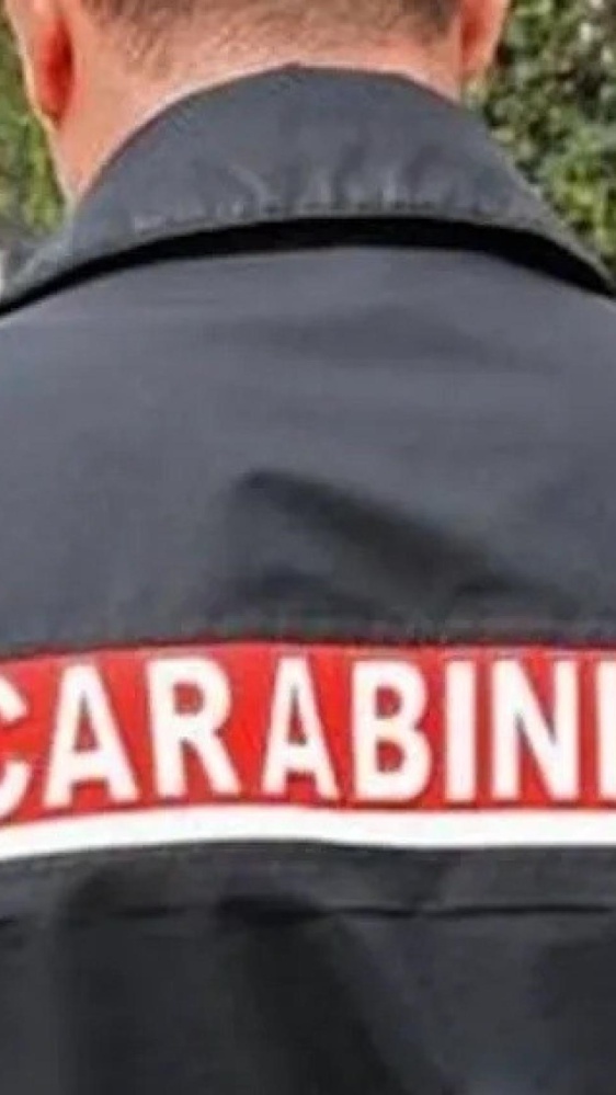 Aggredisce la compagna con un coltello : arrestato 36enne in Brianza