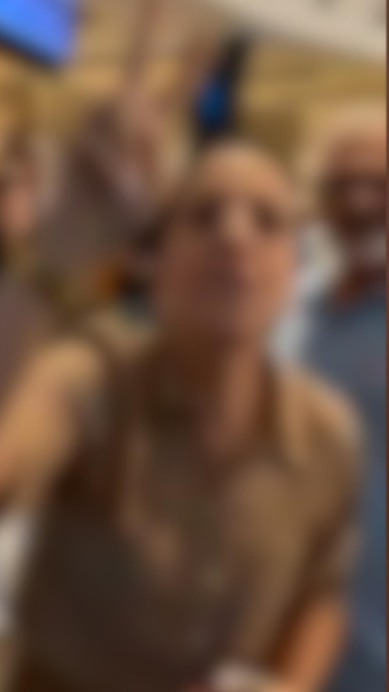Aggressione in Autogrill alle porte di Milano, 4 persone indagate, anche per turista aggravante odio razziale