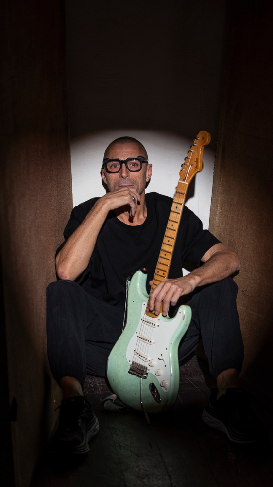 Alex Britti a RTL 102.5: “Volevo realizzare un progetto per celebrare artisticamente ‘It.Pop’, un disco che mi ha dato tantissimo. L’evento alle Terme di Caracalla sarà un’occasione per ripercorrere tutto il mio repertorio, ma non solo”