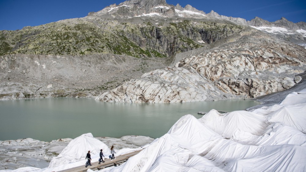 Allarme rosso per i ghiacciai delle nostre Alpi, rischiano di scomparire nei prossimi 30 anni