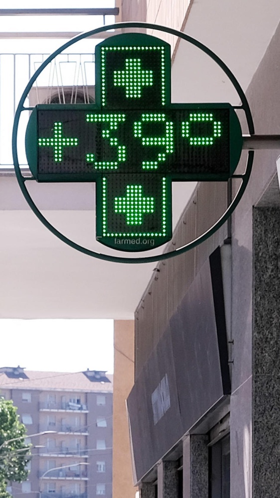 Allerta caldo: bollino rosso in otto città italiane, afa record anche in Europa