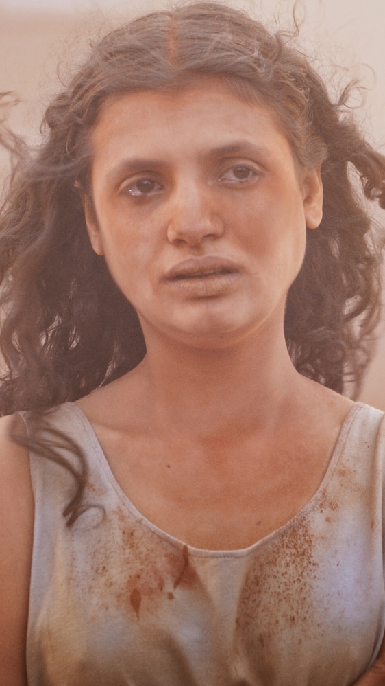 Alpha di Julia Ducournau, da oggi nelle sale il film presentato in concorso al Festival di Cannes 2025: trama e recensione