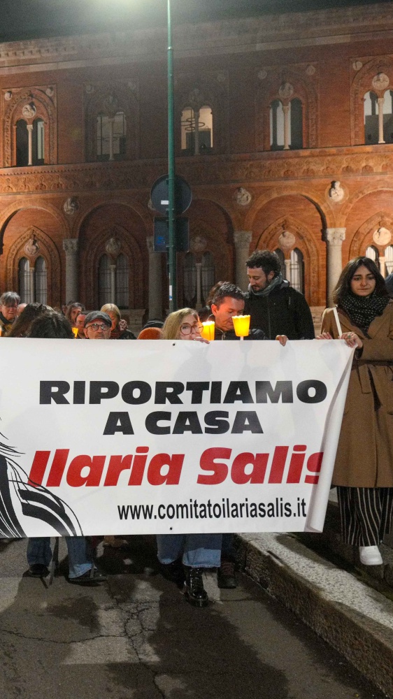 Alta tensione tra Italia e Ungheria su Ilaria Salis, l'incontro tra i ministri degli esteri non porta passi in avanti