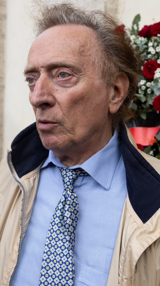 Amedeo Goria senza freni: "Voglio quel quadro di De Chirico che fu di mio padre"