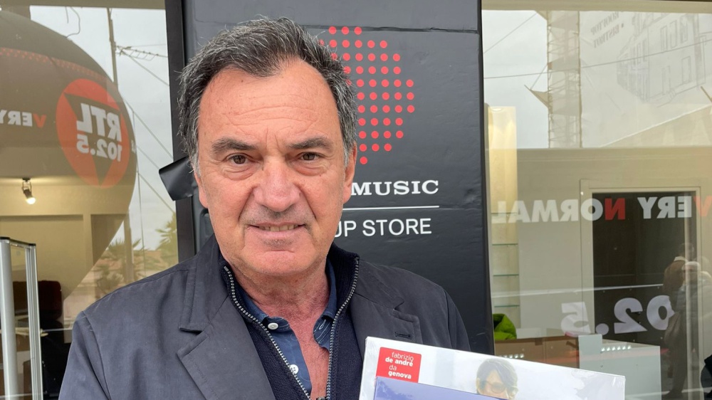 Andrea Rosi (Sony Music Italy) a RTL 102.5: “Domani apriremo un negozio a Sanremo per tornare a vendere dischi”