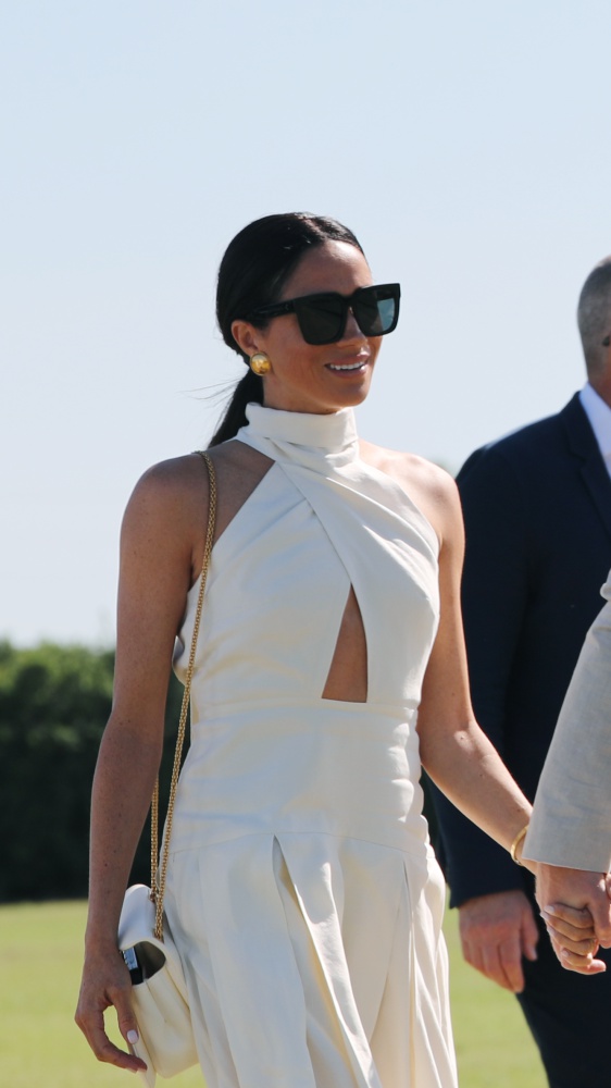 Anno nuovo, vita nuova! Meghan Markle torna sui social. Il messaggio diventa virale, ecco perché....