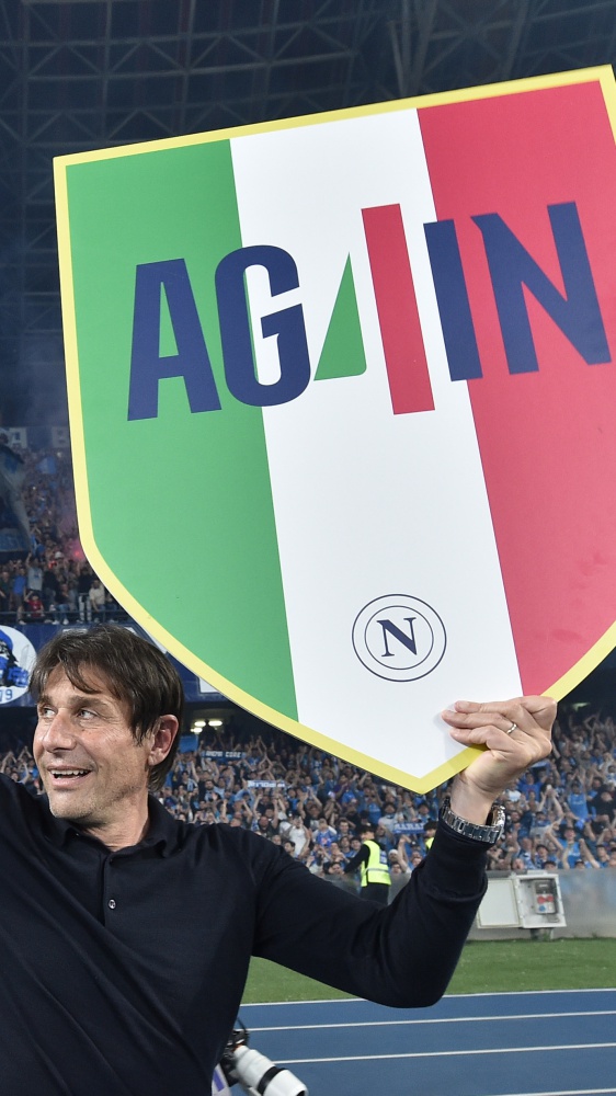 Antonio Conte e il Napoli, in arrivo il si, il tecnico convinto dai programmi della società azzurra