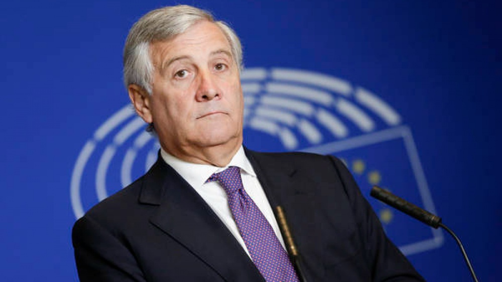 Antonio Tajani a RTL 102.5: “Cdm ha fatto delle cose positive, ma se la guerra andrà avanti a lungo bisognerà continuare a sostenere imprese e famiglie anche a costo di fare uno scostamento di bilancio nel nostro Paese"
