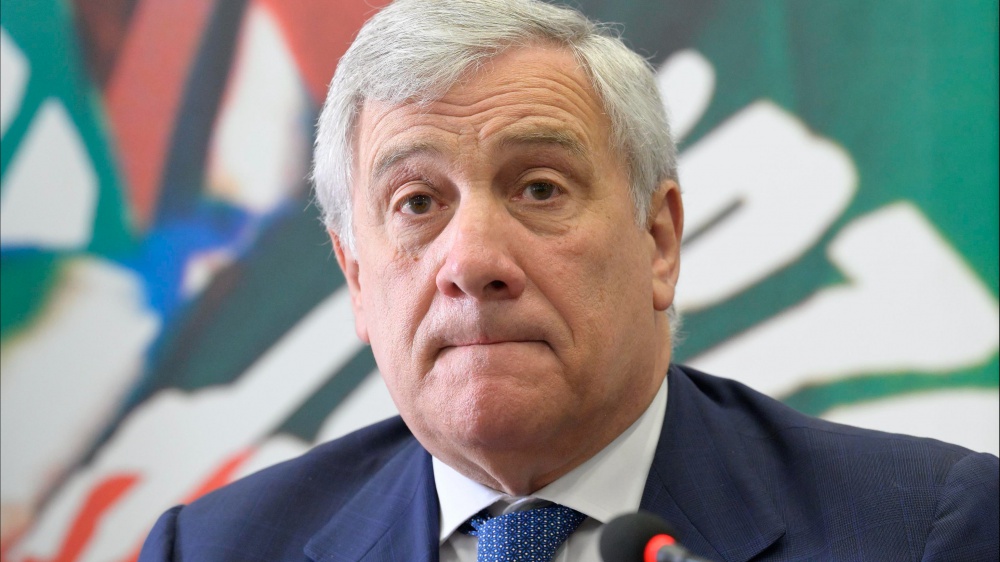 Antonio Tajani a RTL 102.5: "Non abbiamo chiesto a Draghi di dimettersi, ma con la fiducia alla risoluzione Casini ha scelto il Pd"
