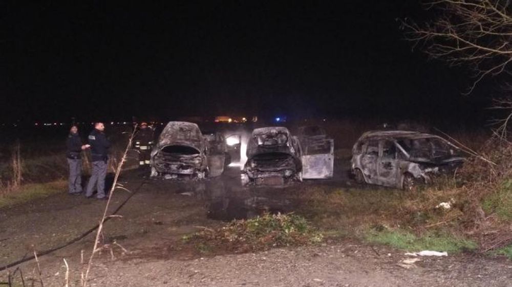 Assalto ad un portavalori sull'autostrada A1, inferno di fuoco a San Zenone