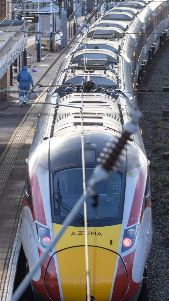 Attacco sul treno per Londra, esclusa la matrice terroristica