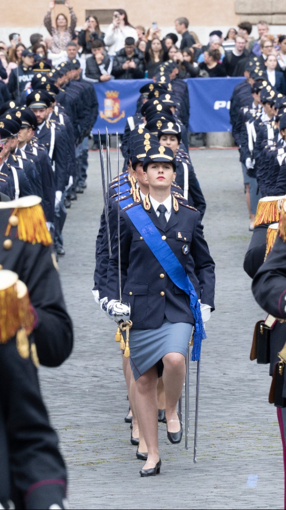 Auguri alla Polizia di Stato, che compie 174 anni. Tutto il programma della manifestazione romana