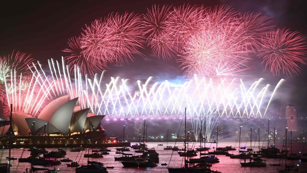 Australia devastata dagli incendi, concessi fuochi d'artificio solo a Sydney