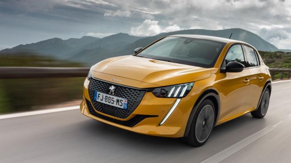 Auto dell'anno, Peugeot 208 trionfa al Salone di Ginevra