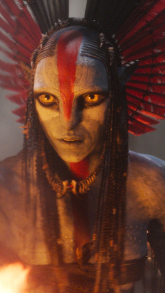 Avatar: Fuoco e Cenere, trama e recensione del film di James Cameron in uscita domani nelle sale italiane