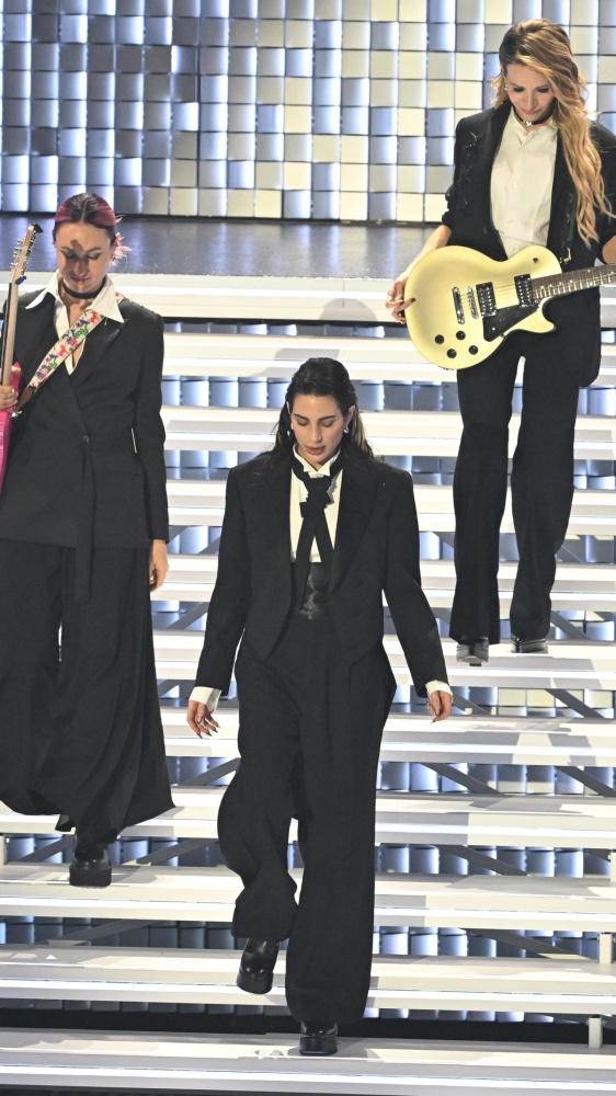 Bambole di Pezza e Cristina D’Avena insieme nella serata dei duetti a Sanremo 2026