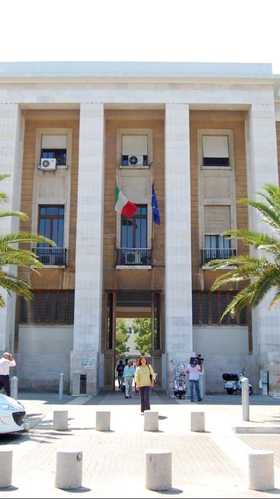 Bari, quattro trapianti di fegato in meno di 24 ore: una maratona che salva vite