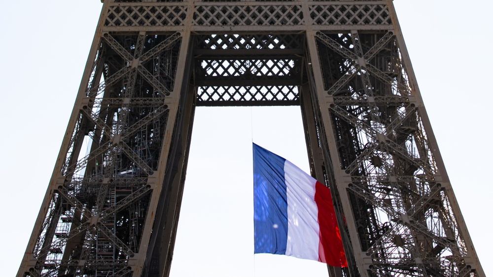 Nell'anniversario della presa della Bastiglia, Parigi è blindata. Si temono nuovi scontri