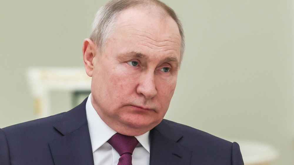 Ucraina, parla l'ex collaboratore di Putin: "Un golpe in Russia è possibile". Biden frena sull'invio di F-16