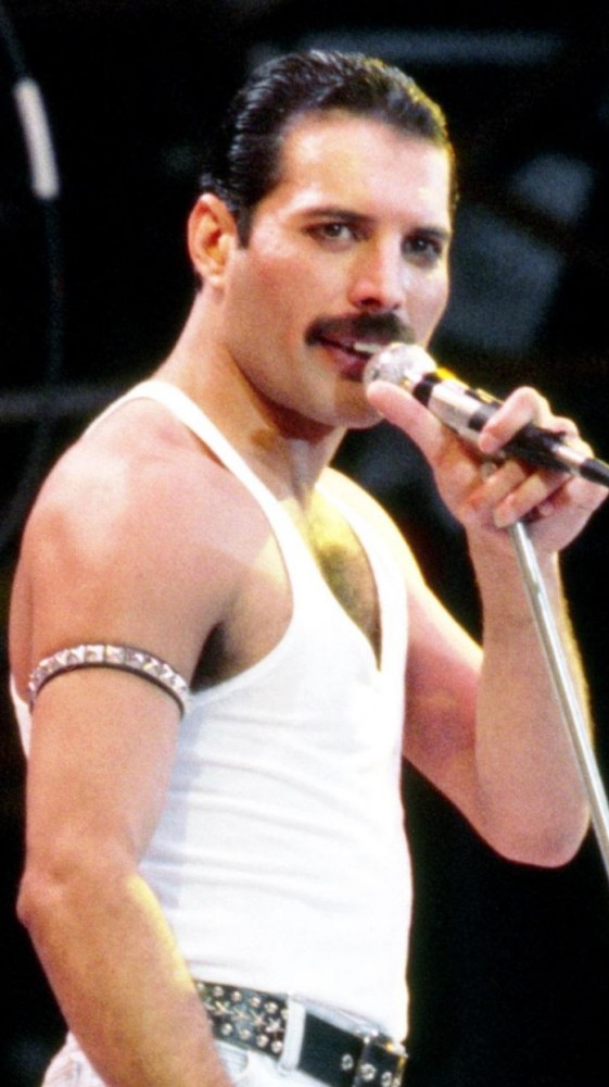 Buon compleanno Freddie Mercury: avrebbe 75 anni. Quel giorno al Live Aid in cui fu incoronato re...