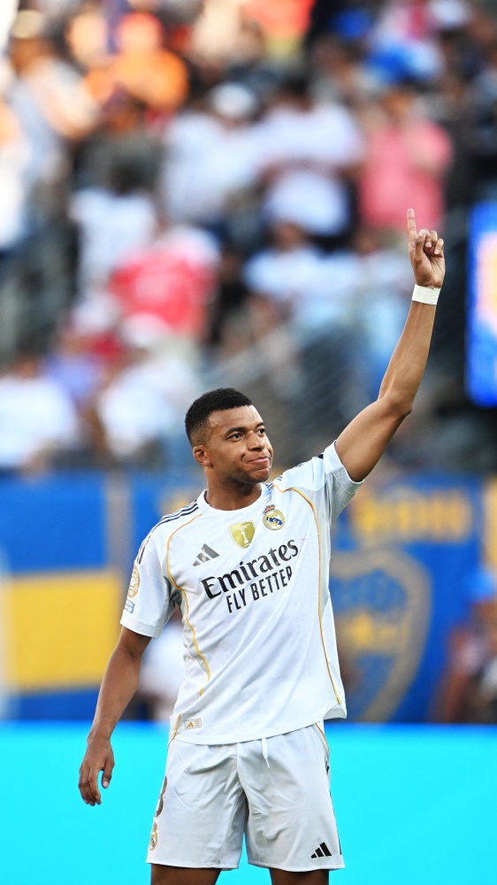 Calcio, Mondiale per Club, sarà Paris Saint Germain - Real Madrid in semifinale