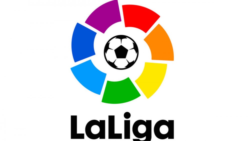 Calcio, monito della Liga spagnola ai club di prima e seconda divisione, applicare salary cap