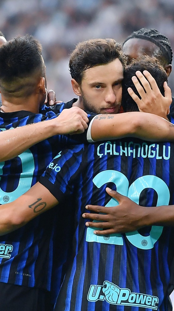 Calcio, oggi il debutto dell'Inter e dell'Atalanta in Champions League