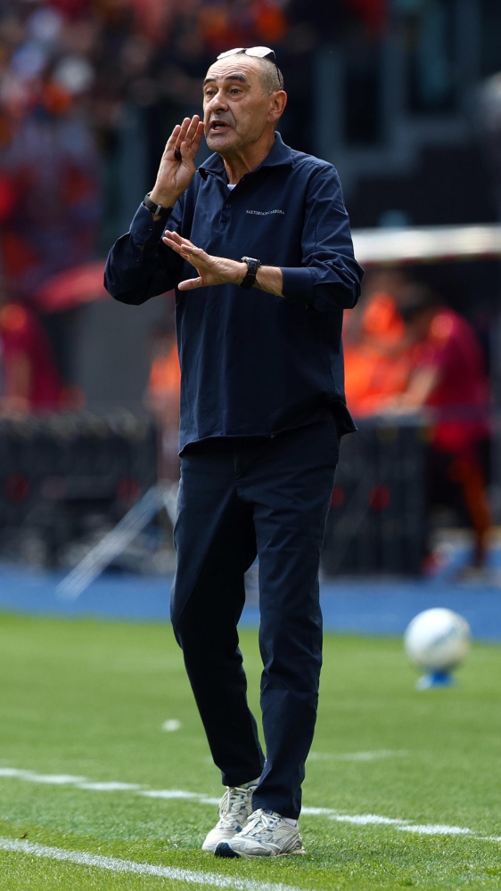 Calciomercato, l'Atalanta ufficializza Maurizio Sarri, il Milan è vicino ad Amorim