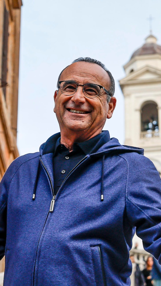 Carlo Conti a RTL 102.5: “Soddisfatto delle scelte dei brani. Sulla conduzione del 2027 nessuna certezza”
