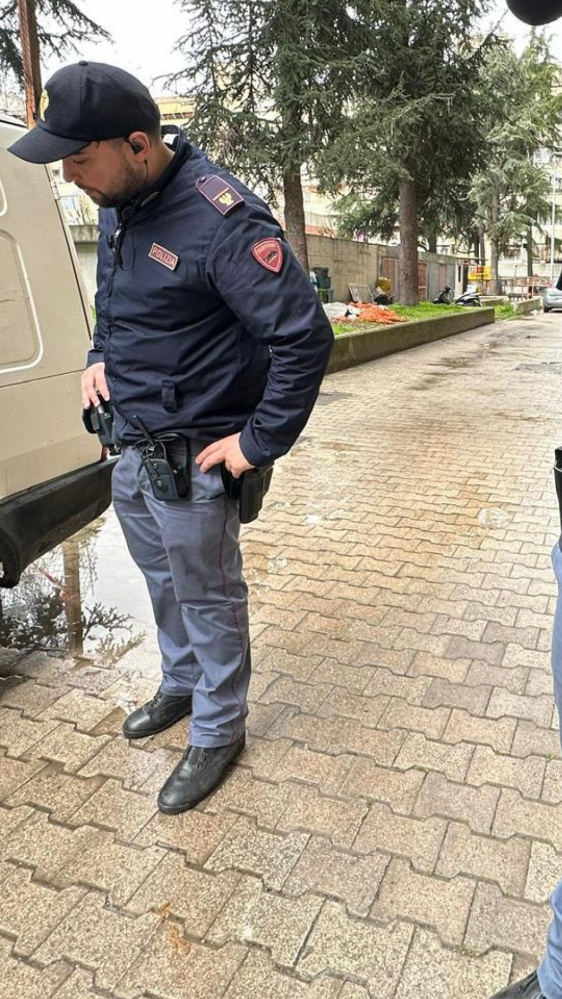 Caserta: cerca di uccidere l'ex fidanzata e poi tenta il suicidio, in carcere un 33enne