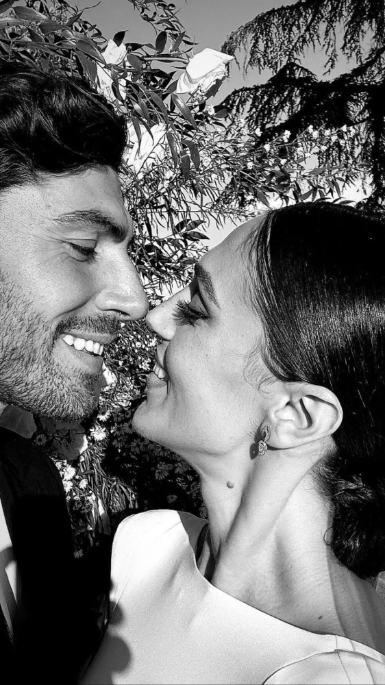 Cecilia Rodriguez e Ignazio Moser si sono sposati. Cerimonia blindata, vip e lacrime di Belen