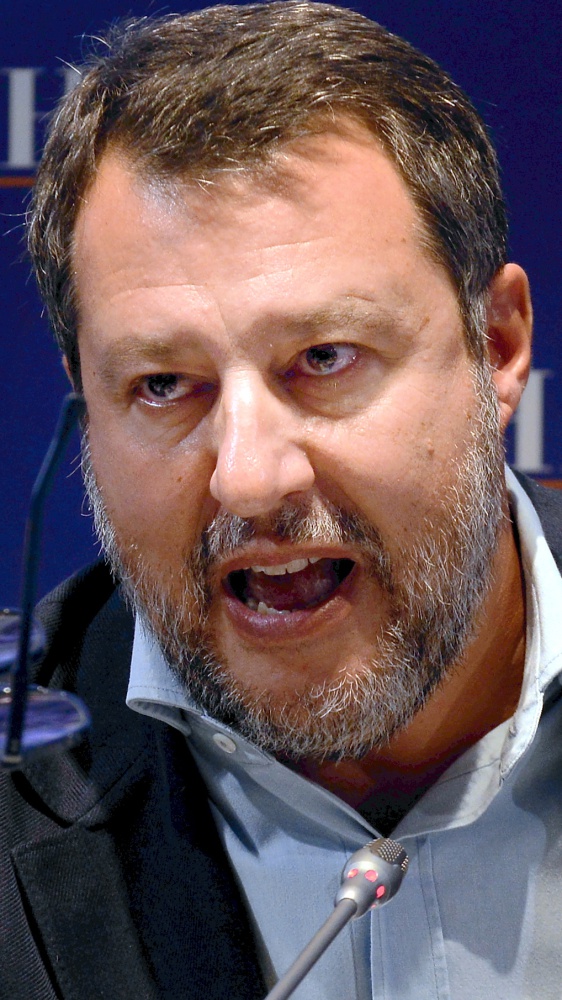 Cernobbio, Salvini rilancia il nucleare e incanza l'Ue sulle auto elettriche