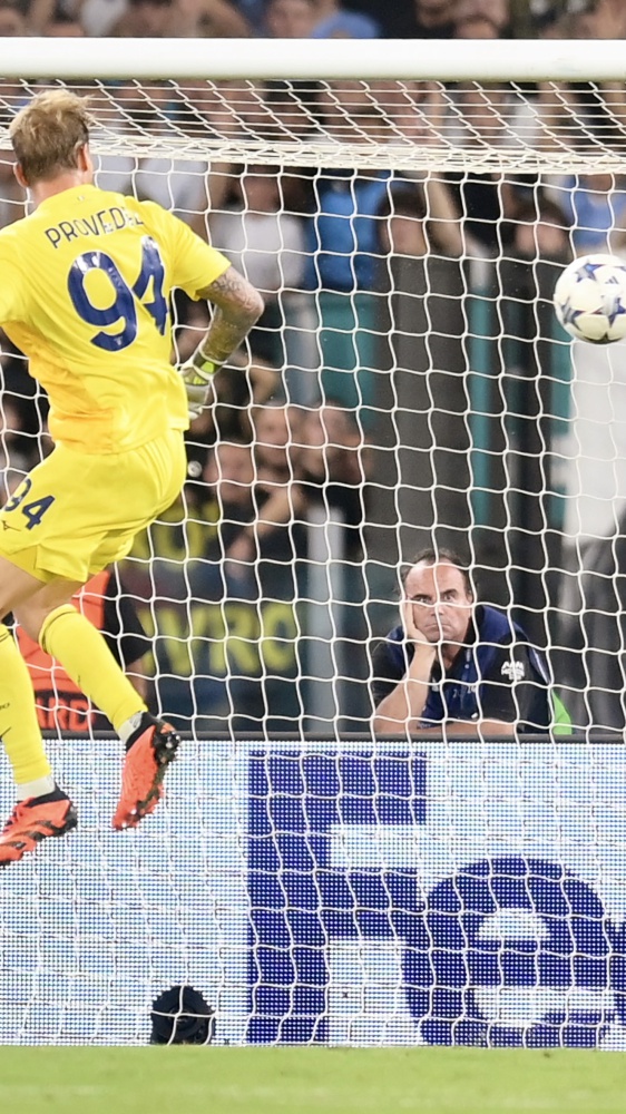 Champions: il Milan domina ma non va oltre lo 0-0 contro il Newcastle, la Lazio pareggia 1 a 1 contro l'Atletico Madrid con un incredibile gol del portiere Provedel